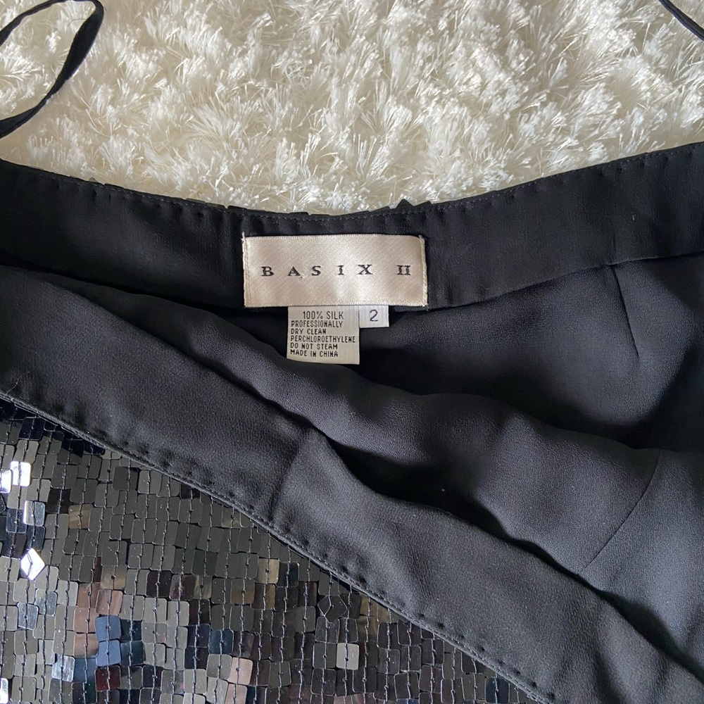 Black Sequin Mini Skirt with Subtle Side Slit - Picture 5 of 5